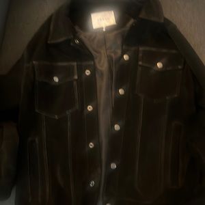 Frame Suede Trucker Jacket
Size M